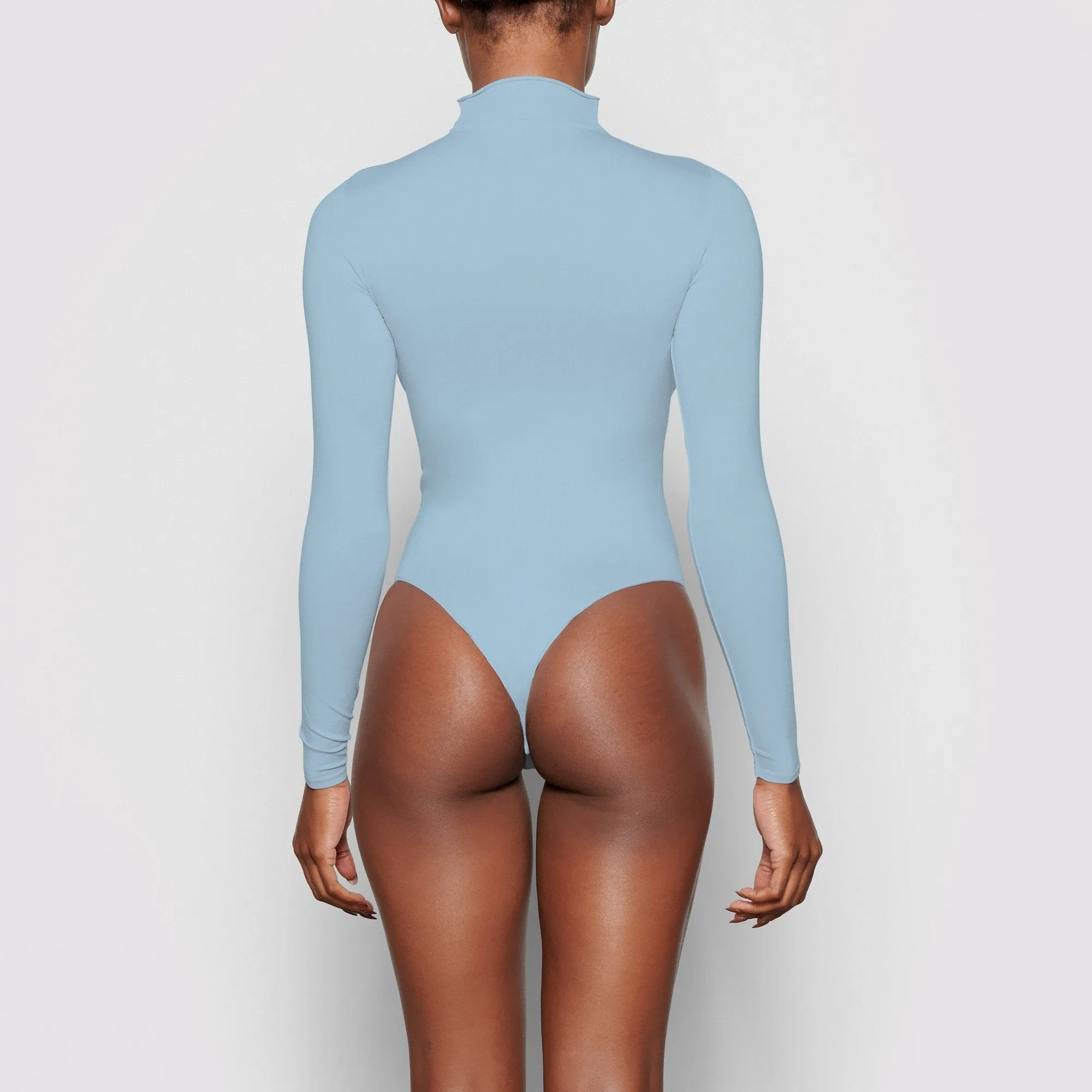 ESSENTIAL MOCK NECK LONG SLEEVE BODYSUIT | ARCTIC