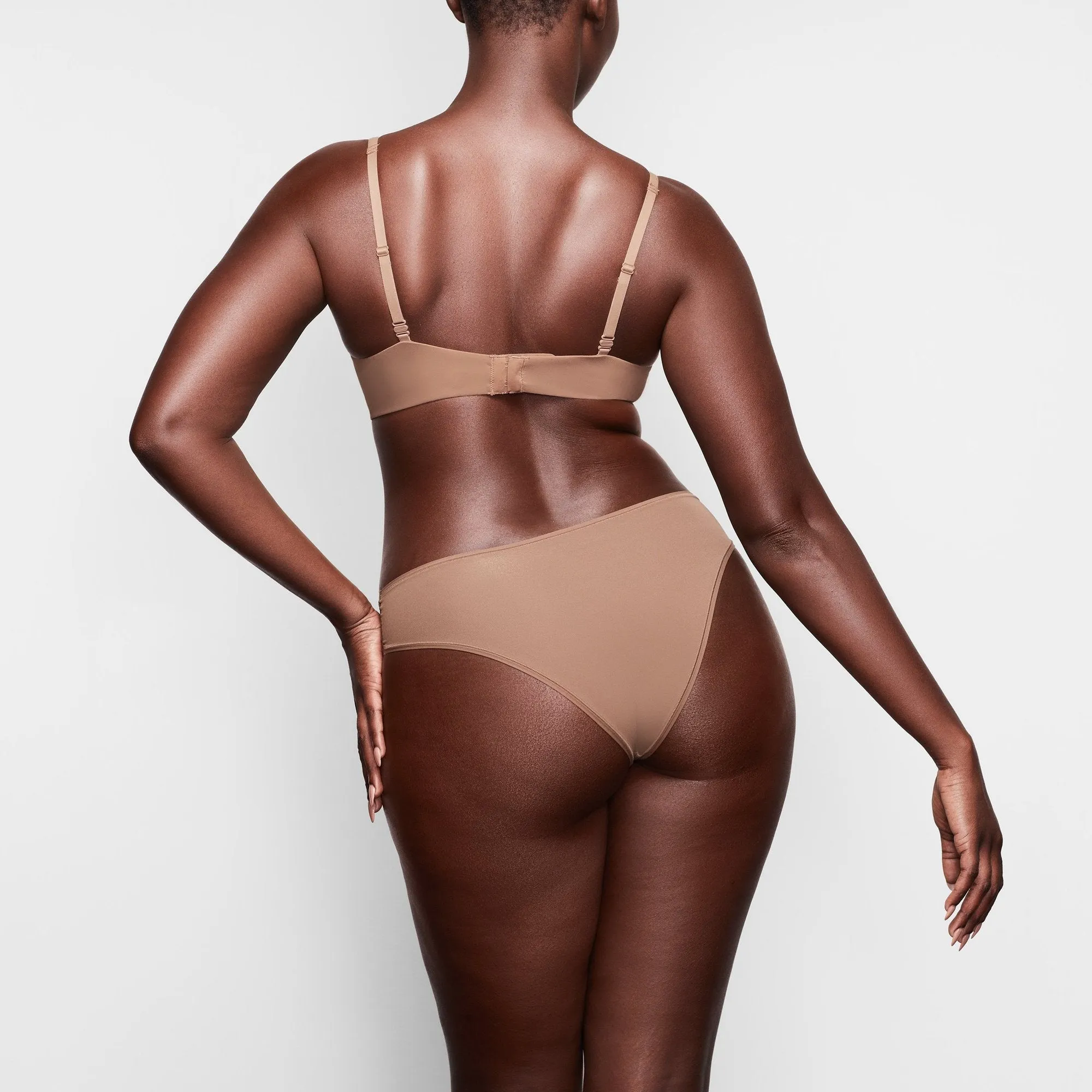 FITS EVERYBODY T-SHIRT PUSH UP BRA | OXIDE