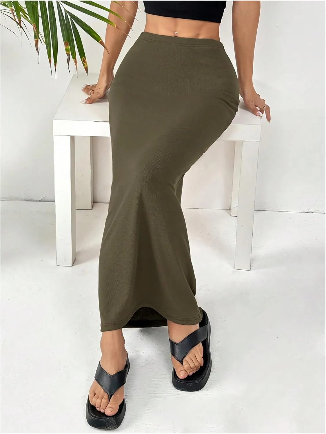 GORGLITTER Women's Trendy High Waisted Bodycon Maxi Skirts Elastic Waist Pencil Long Skirt 2025 Dressy