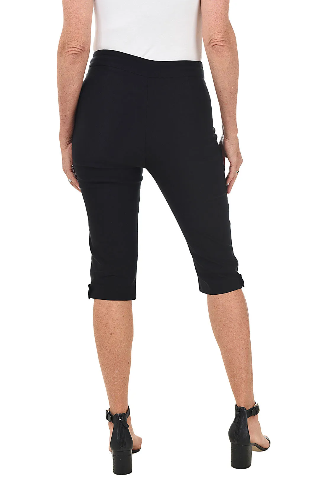 Petite Pull-On Button Tab Hem Clamdigger Pant