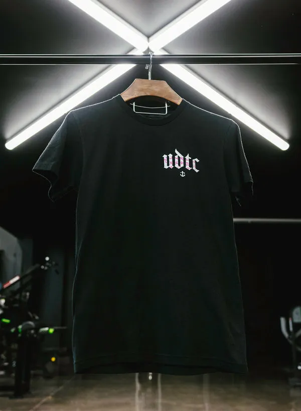 UNWAVERING STACKED TEE - BLACK