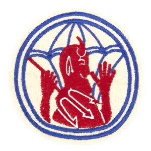U.S. WWII 504th Parachute Infantry Regiment Shoulder Patch - Devils in Baggy Pants